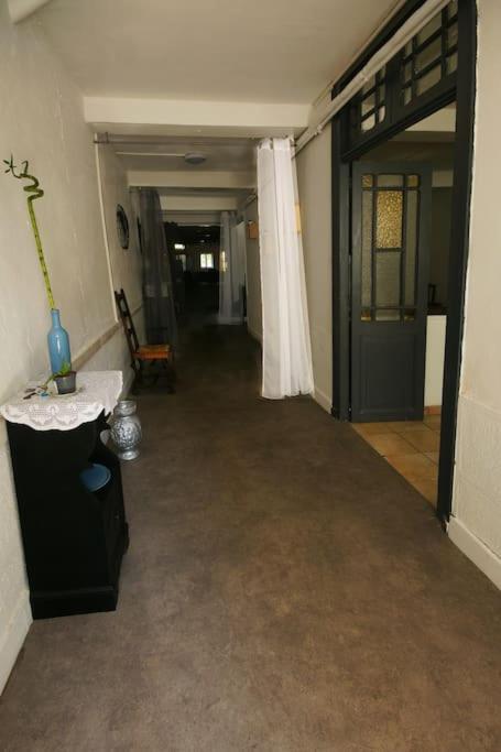 Chambre Dans Maison De Ville - 2 Personnes Олорон-Сен-Мари Екстериор снимка